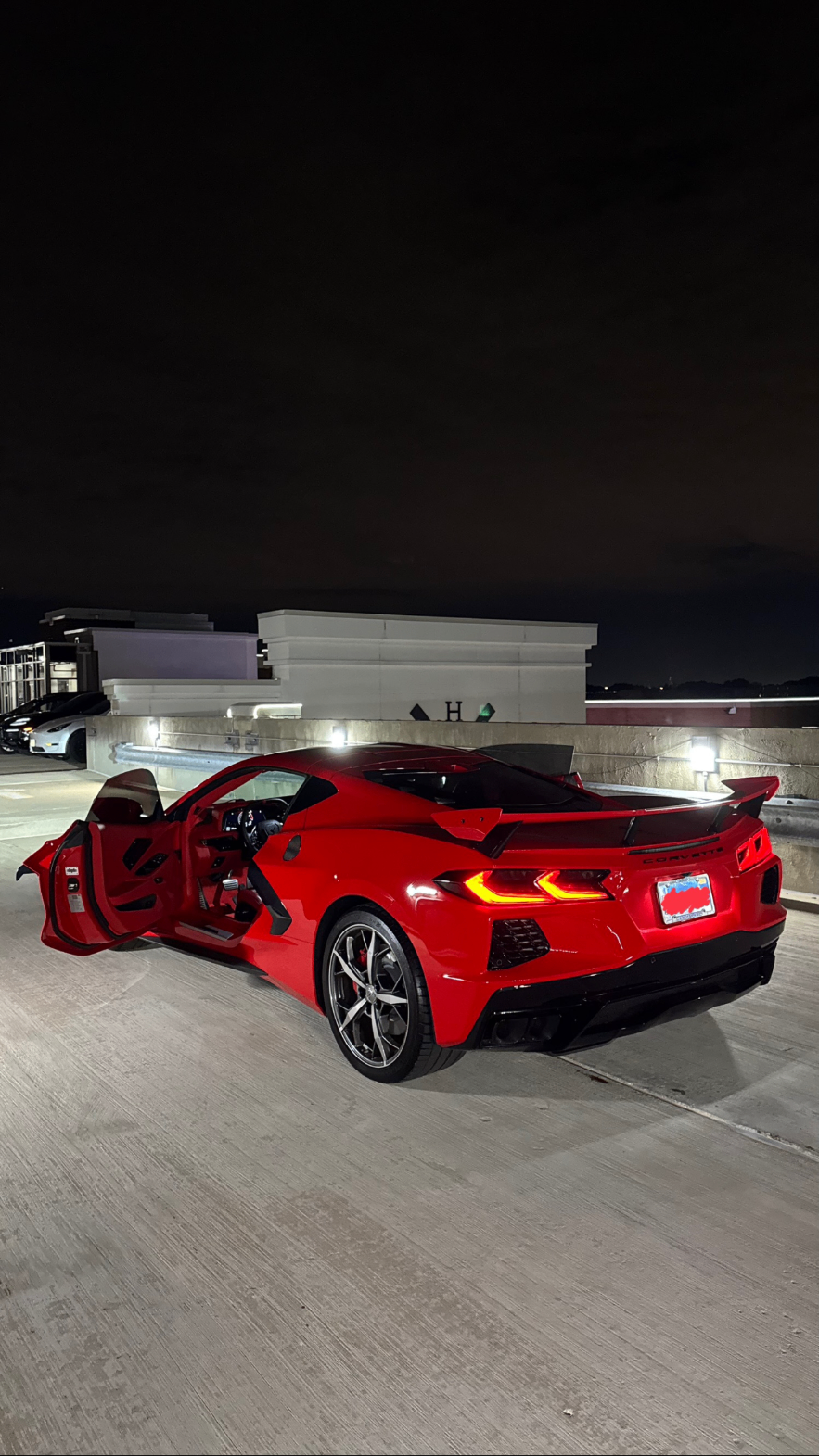 Chevrolet C8 Stingray photo 3
